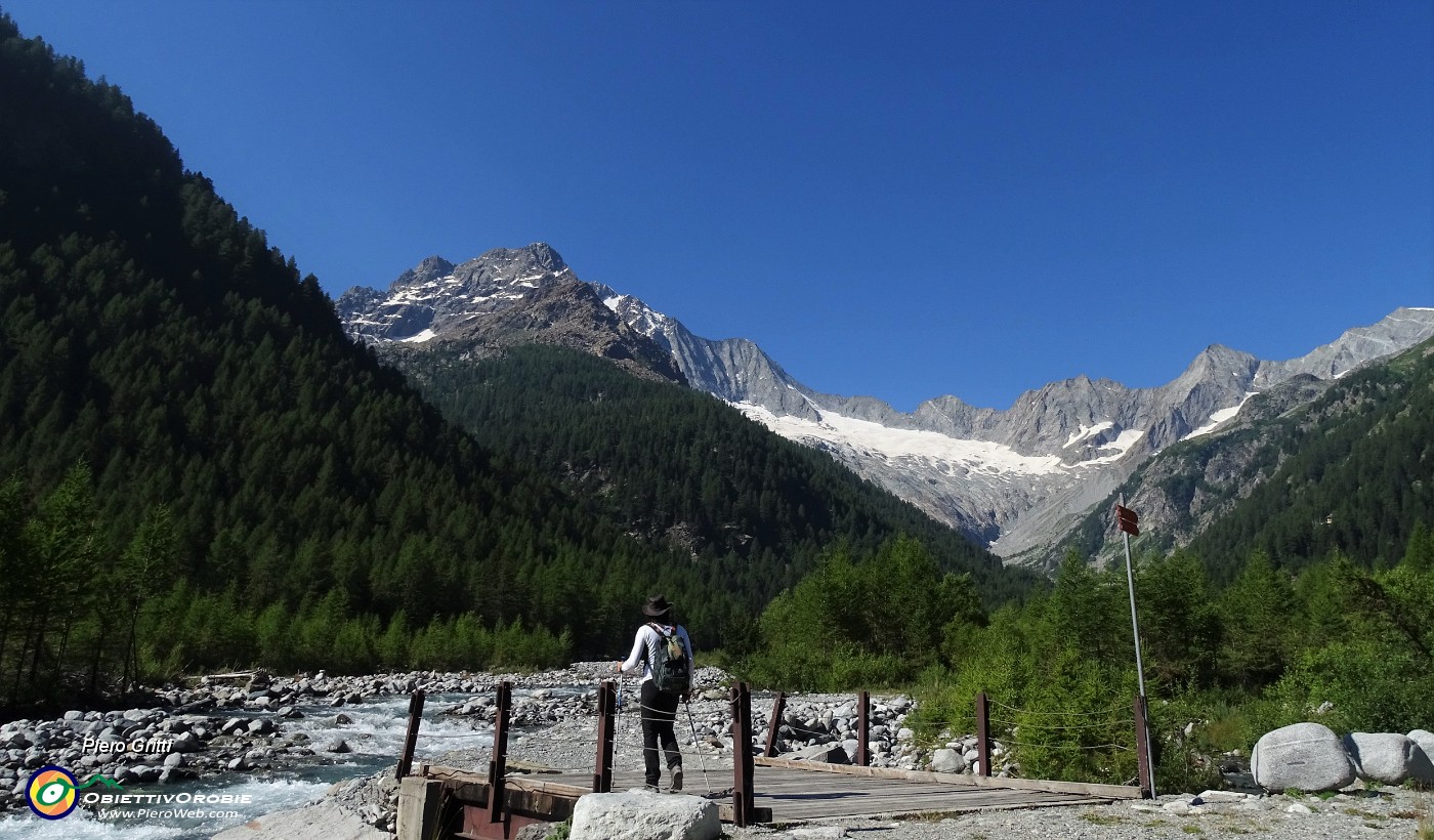 09 Primo ponte sul torrente Mallero.JPG